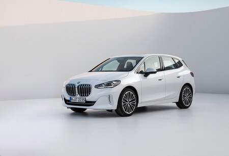 Así es el nuevo BMW Serie 2 Active Tourer: más tecnológico y equipado a la espera de versiones enchufables