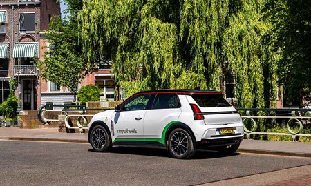 V2G Carsharing Utrecht Renault