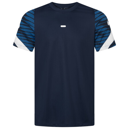 Comodas Ligeras Y Por Menos De 15 Euros Estas Camisetas De Nike Hechas Para Entrenar Te Daran Un Plus De Estilo En Tus Entrenamientos
