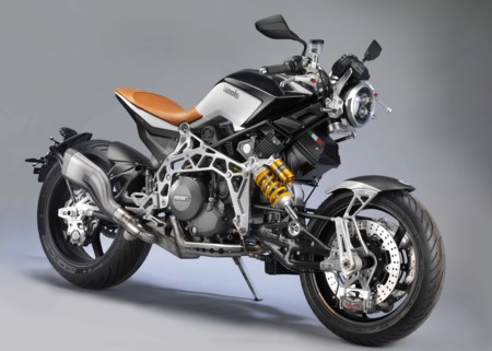 Y señores, esta cosa tan extraña es la Bimota Tesi 3D RaceCafe