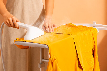 Mijia Pressurized Steam Iron 1