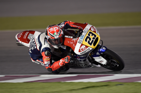 Niccolò Antonelli se saca de la manga la primera victoria del año en Moto3