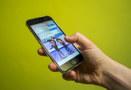Rawr llega con avatares 3D y hashtags: ¿una app de mensajería, una red social o un juego?