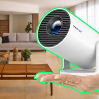 Si quieres tener cine en casa, puedes empezar con este mini proyector con Android que está de remate en Amazon
