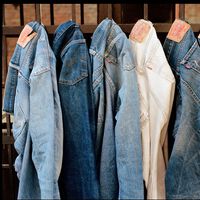 Levi's rebaja sus vaqueros más vendidos: son los 501, están en todas las tallas y a casi mitad de precio  