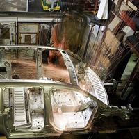 La fabricación de automóviles en Francia se frenará en 2020 y parte de esa producción se hará en España