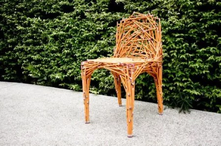 Muebles y complementos hechos con lápices