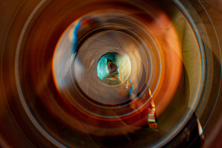 Un 8mm F4 ultra gran angular ojo de pez que puede ver detrás de sí mismo podría llegar a Canon en un futuro