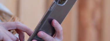 En todos los grupos de WhatsApp siempre hay alguien que lee todos los mensajes pero nunca escribe. La ciencia sabe qué quieren