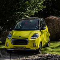 Invicta Electric D2S: un pequeño coche eléctrico barato que quiere plantar cara al Dacia Spring y al SEAT Mii