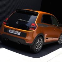 No habrá un Renault Twingo RS... porque no le cabe un motor más grande