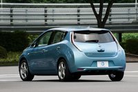 El Nissan Leaf amenaza al Prius y al Volt