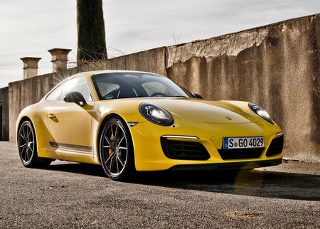 La siguiente generación del Porsche 911 no tendrá una versión híbrida, serán dos