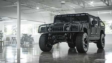 Hummer H1 by Mil-Spec, el clásico 4x4 te lleva desafiar cualquier terreno, si tienes los 7 MDP para adquirirlo