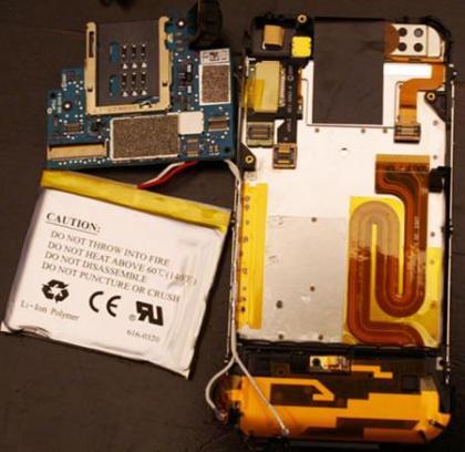 Las piezas del iPhone cuestan 220 dólares