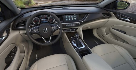 Buick Regal 2018 6