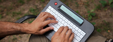 Tenemos nuestra capacidad de atención tan rota que ha surgido una industria boyante: teclados "sin distracciones"