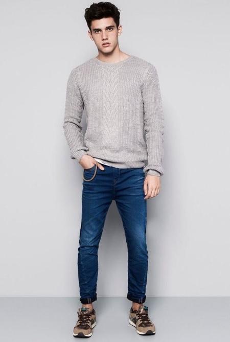 Pull & Bear le da la bienvenida al punto con los brazos bien abiertos en su nueva colección para Octubre