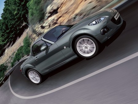 El Mazda MX-5 se actualiza en otoño
