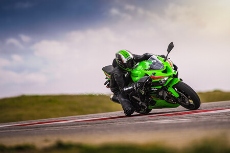Kawa Zx6r 8 2023
