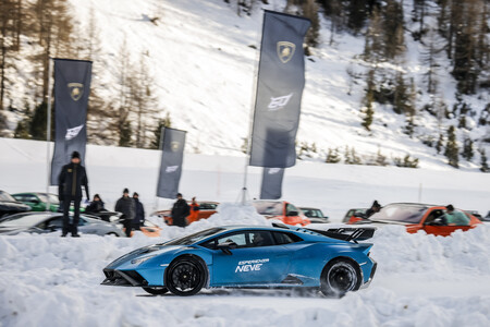 Lamborghini Esperienza Neve 2023 36