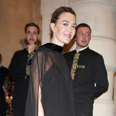 Marta Ortega confirma que menos es más en la cena de Navidad de la empresa con un look impecable, elegante y profesional