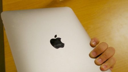Los detalles de Apple: rumores de un lanzamiento del iPad 3 para el cumpleaños de Steve Jobs