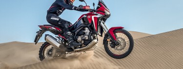 A Honda se le ocurrió el negocio del siglo: arreglar las carreteras convirtiendo arena del desierto en chapopote barato 