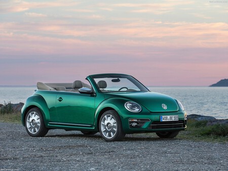 Volkswagen Beetle 2017 1600 05