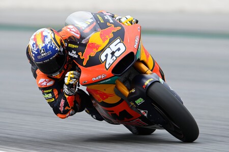 Petronas habría hecho una oferta a Raúl Fernández para que sea el sustituto de Valentino Rossi en MotoGP