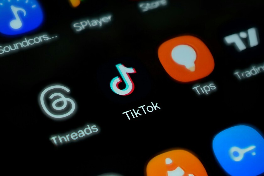 TikTok eliminó una función de seguridad a millones de usuarios para hacer una prueba. Uno de ellos acabó suicidándose