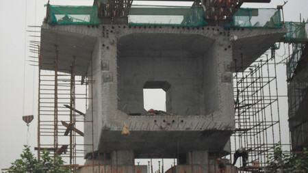 Construcción del Gran Puente de Danyang-Kunshan, en China. El más largo del mundo