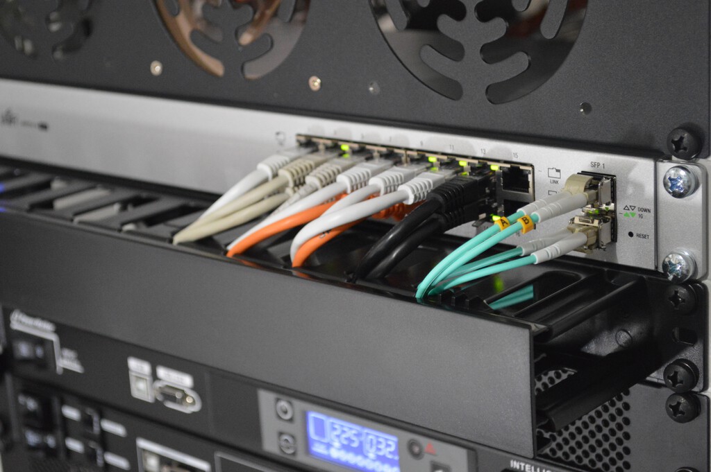Este hombre no estaba contento con las opciones de Internet de su municipio, así que creó su propio ISP para traer la fibra  