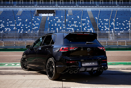 Volkswagen Golf R 2025 4