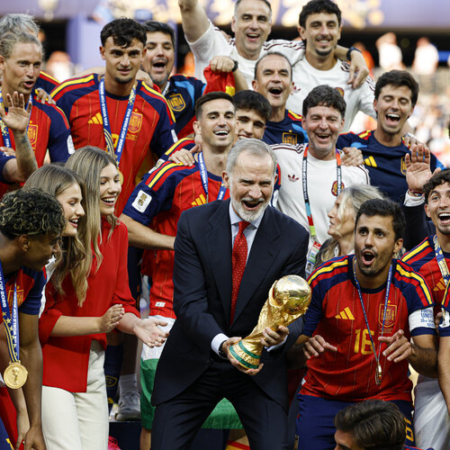 No soy futbolera, pero grité el gol de España como si lo hubiera marcado yo: la psicología detrás de por qué ganar el Mundial es de todos 
