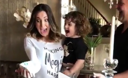 La inesperada reacción de una madre de dos niños al descubrir que tendrá una niña
