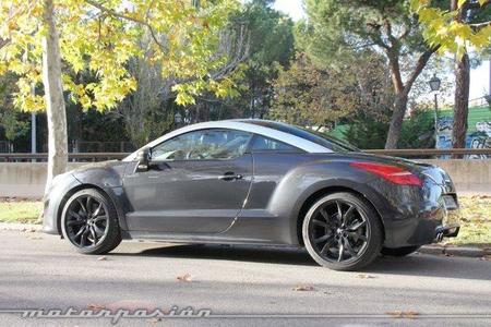 Peugeot RCZ