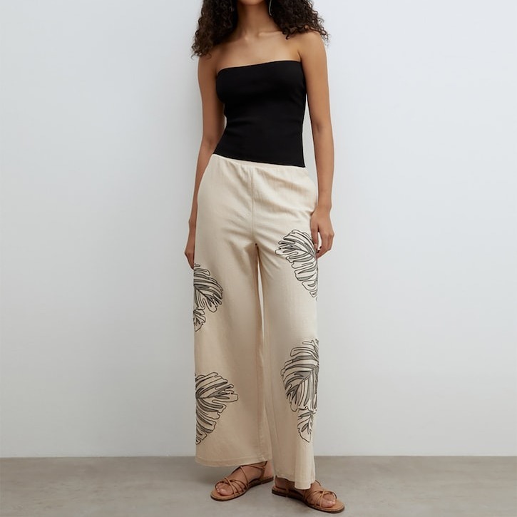 Sfera - Pantalón hoja print.