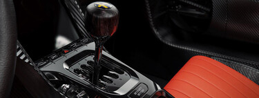 Koenigsegg quería algo sencillo para su último supercoche: una caja de cambios manual. Ha terminado creando la más compleja del mundo