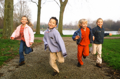 Jugar al aire libre: bueno, bonito y barato