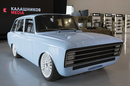 Kalashnikov CV-1, el fabricante del AK-47 se olvida de su auto volador y ahora nos propone un coche eléctrico