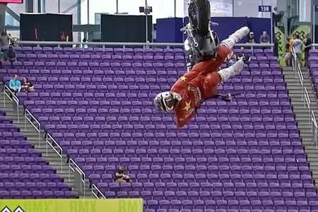 David Rinaldo Backflip Varial