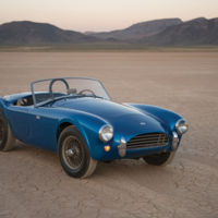 ¡Adjudicado por 13,75 millones! Este Shelby Cobra original es el coche americano más caro subastado