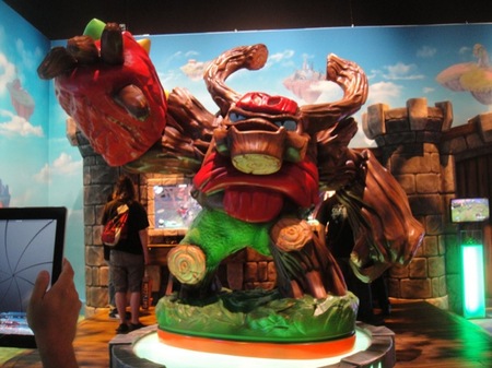 Las tiendas FNAC de España se preparan para que los peques jueguen a los Skylanders Giants