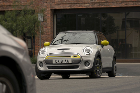 MINI Electric frontal