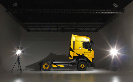 Conducimos el Renault T High Sport Racing