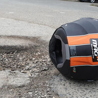 Los británicos están tan hartos de los baches que han tenido la solución del siglo: una app para el móvil