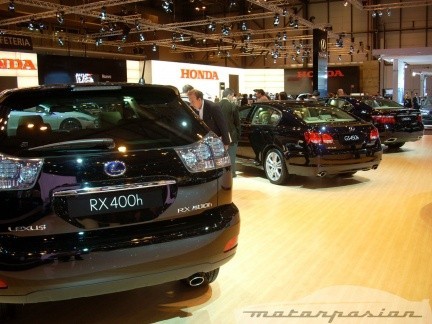 Lexus RX400h, GS450h y LS600h