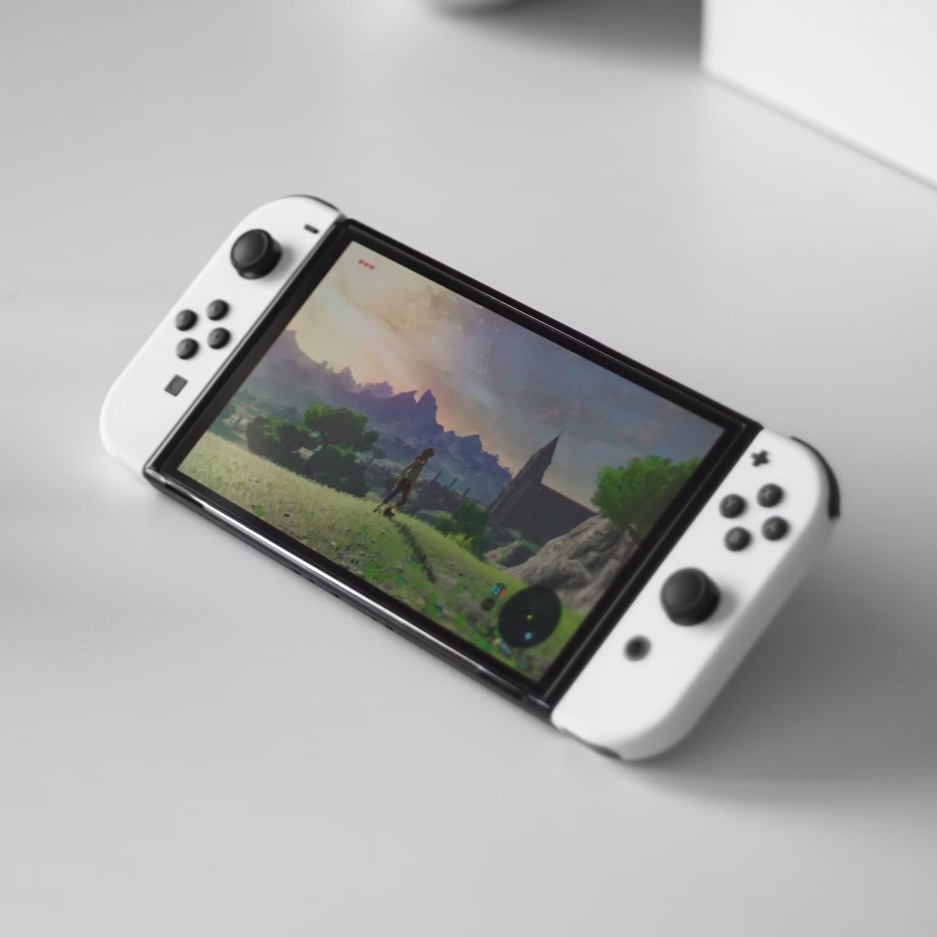 Consola - Nintendo Switch OLED, 7", Joy-Con, 64 GB, Blanco + Super Mario Oddysey