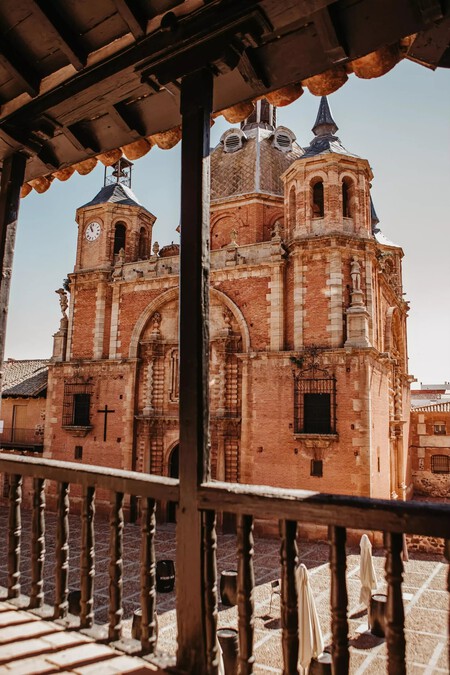 Pueblo Cerca Madrid Escapada Vaticano Italia Fin De Semana Viaje